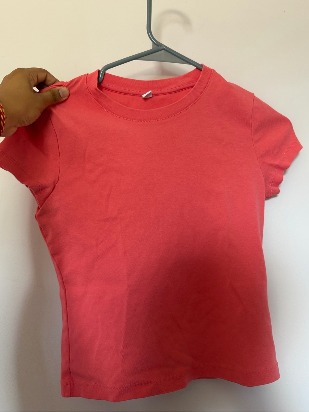Uniqlo Women's Crewneck Tee in Coral